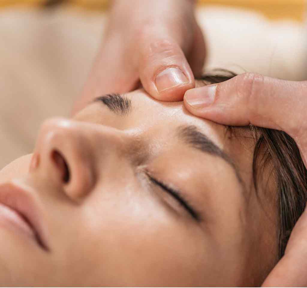 Best acupressure therapy for pain relief